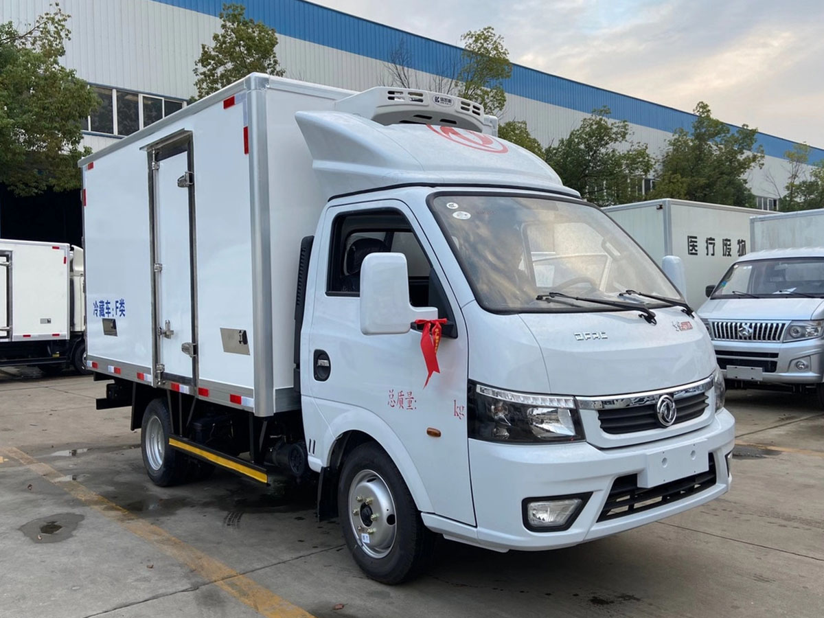 東風途逸冷藏車（3.23米，3.5米）