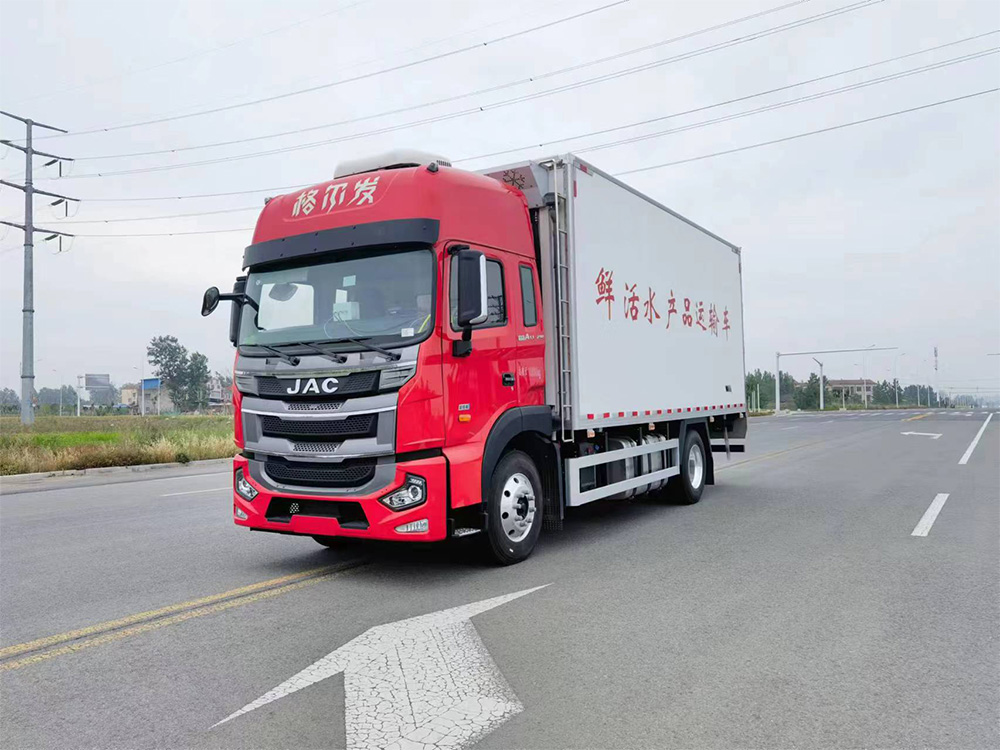 江淮格爾發6米2鮮活水產品運輸車